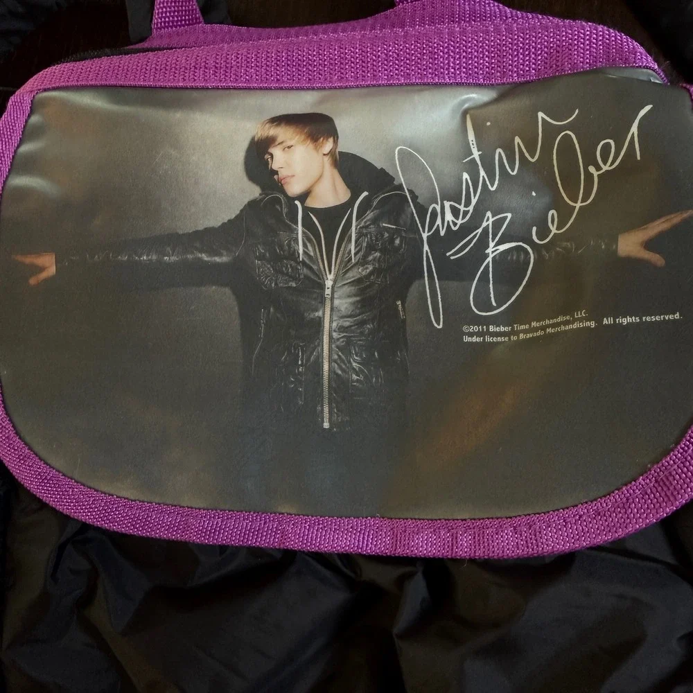 Justin Bieber 2011 Tour Merchandise Backpack Black Purple Puffer Bag Y2K RARE